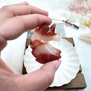 Gorgeous Small Unicorn Carving